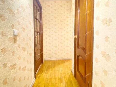 3-komnatnaya-ul-sergeya-esenina-d-14 фото