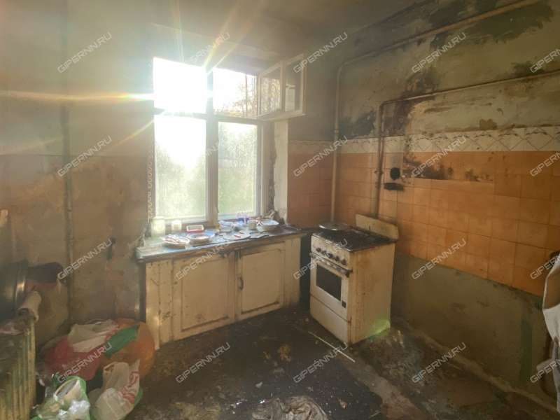 трёхкомнатная квартира в переулке Райниса дом 1